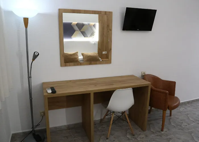 Real בית הארחה